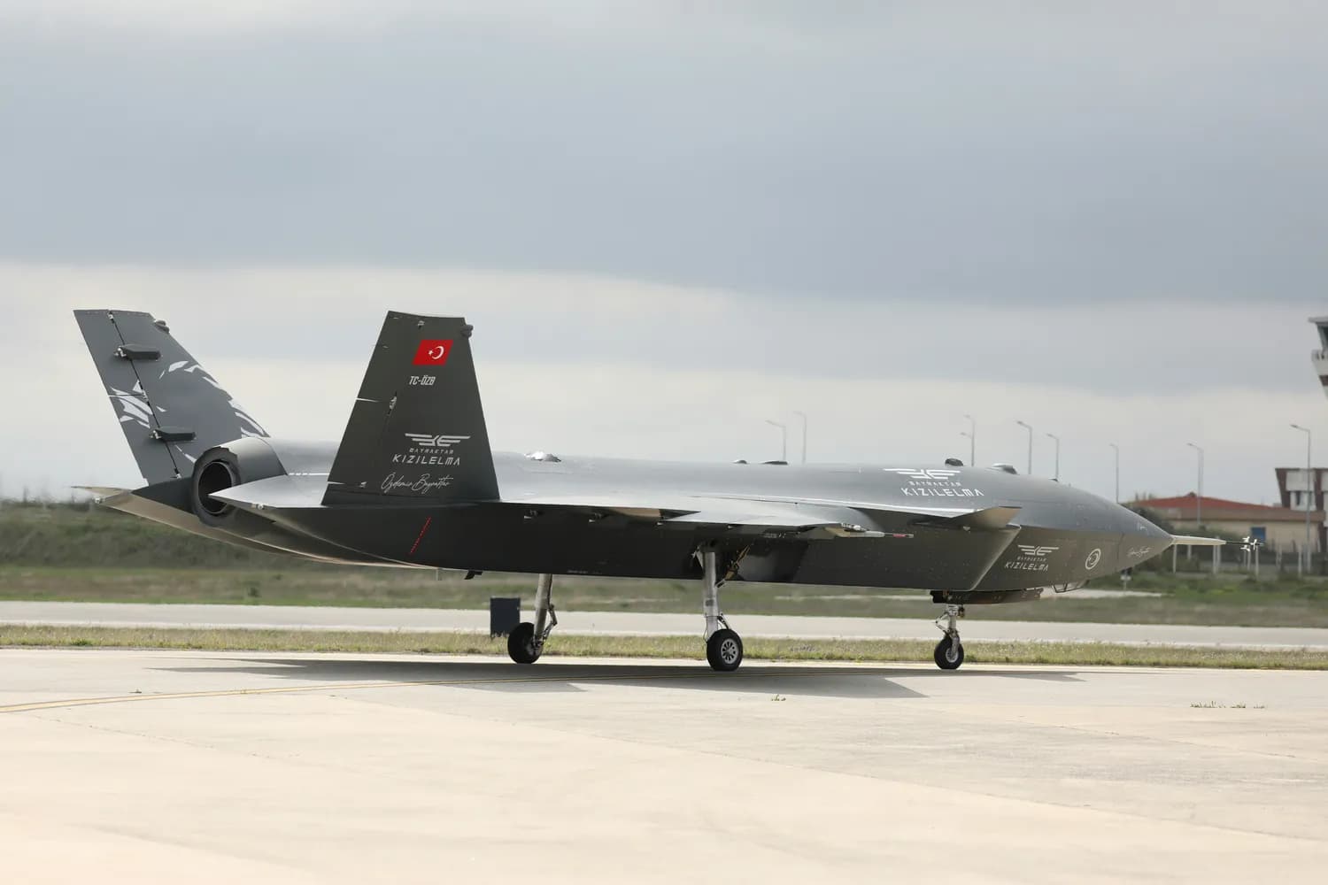土耳其TF-X五代机：从试飞到服役，重塑地区空中力量平衡