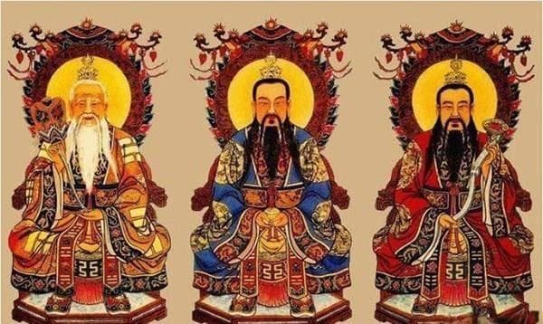 天分36层，玉皇大帝只能管32层，三位大神高于玉帝不受统领