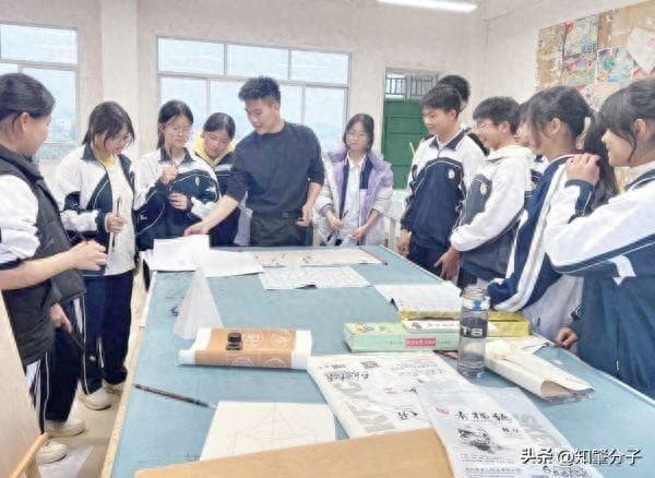 广宁探索退役军人就业新路径 为教育事业注入"兵力量"