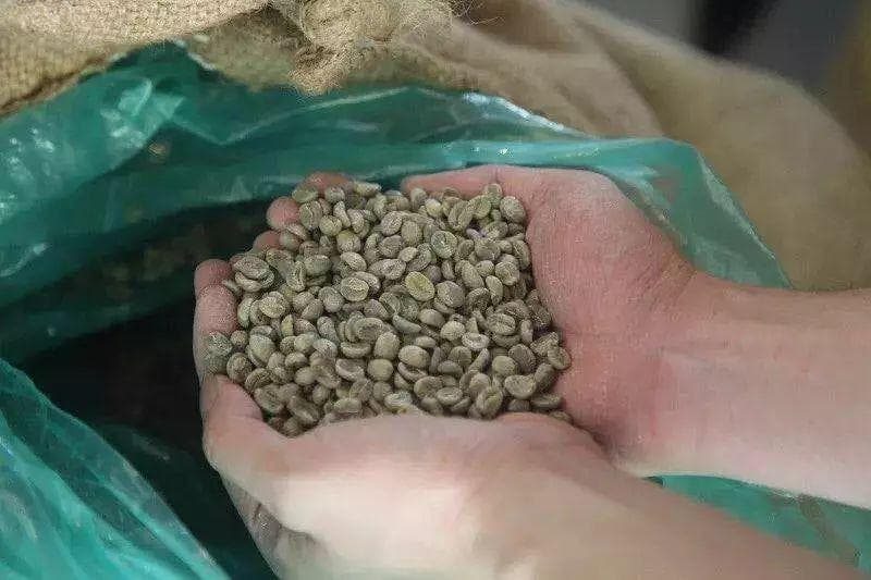 三种意式拼配咖啡配方：从哥伦比亚到云南AA的完美搭配