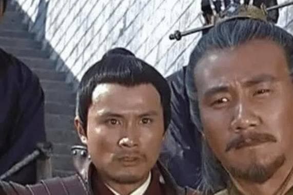 从治民到治官，再到巩固皇权-朱元璋执政重心的转变