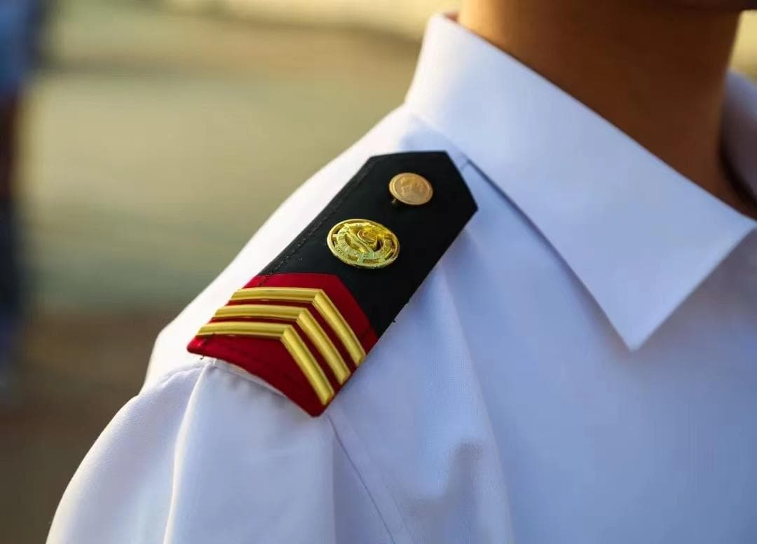帅气制服？连体工装？海员穿什么其实有点“讲究”