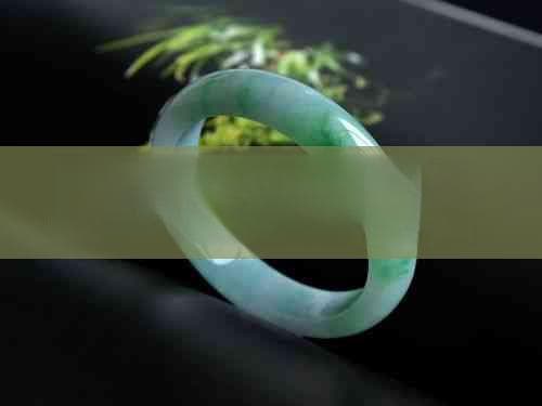 金乌玉兔无情之谜：探究传说中的神秘生物及其象征意义