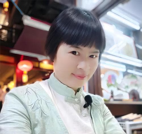 观音山悬赏138万征下联，杭州才女“望月阁中望阁楼”应征