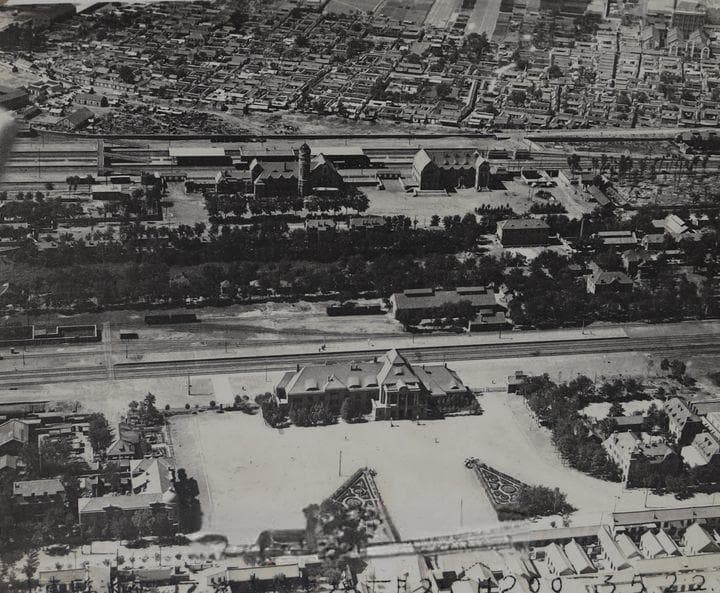 航拍视角下，1928年济南两座老火车站的历史定格