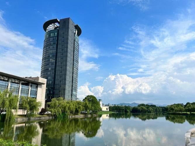 排名世界第27！浙江大学2024进步显著，综合实力和学科实力分析