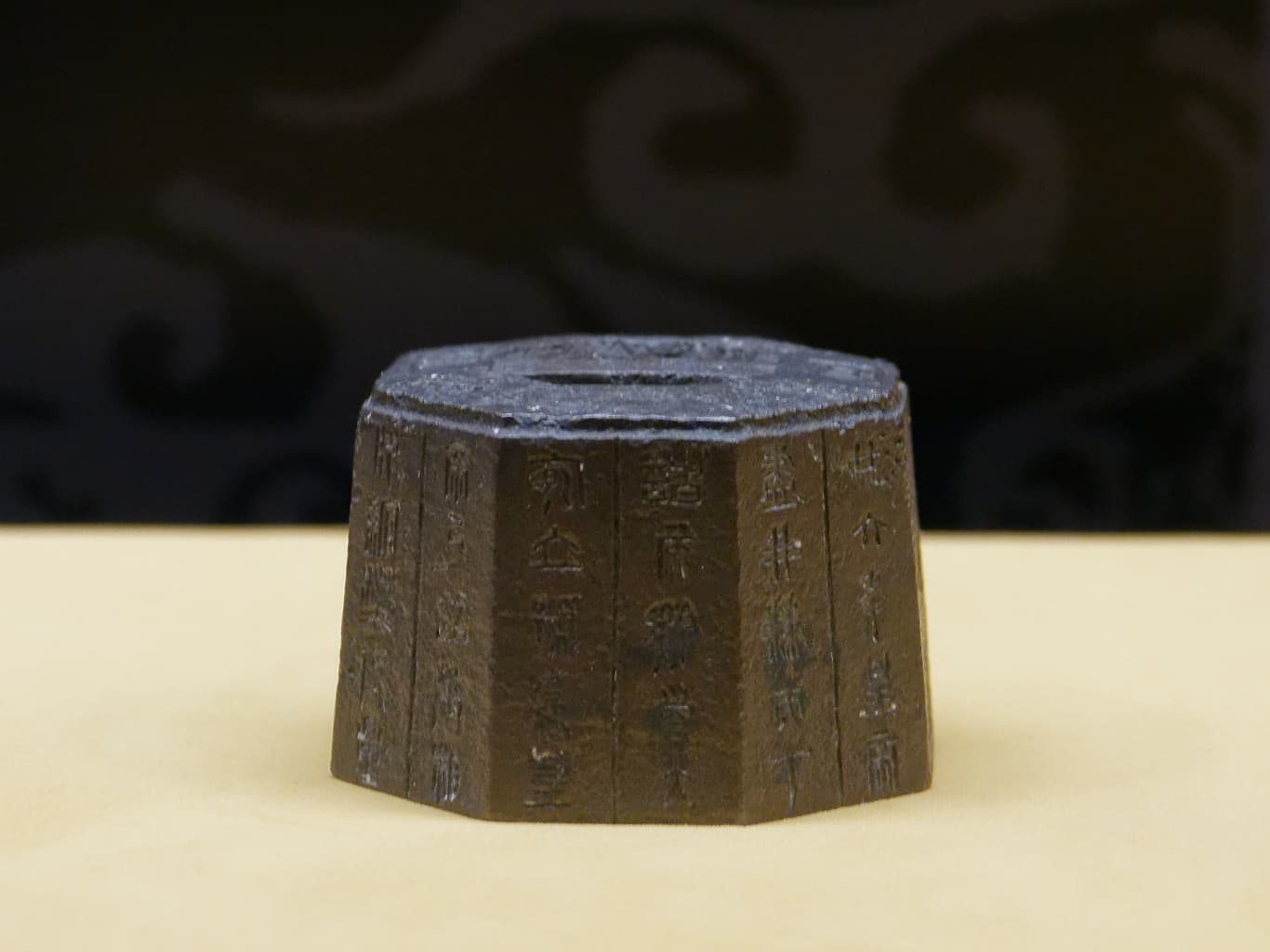 秦始皇统一中国，靠的不只是武力，还有它们｜观展