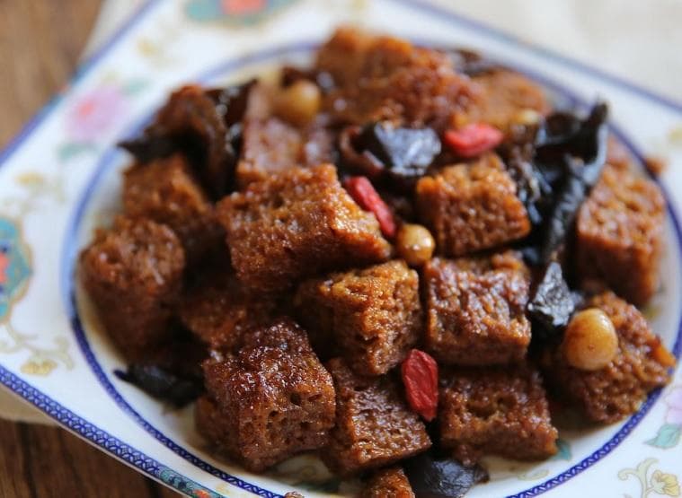 四喜烤麸：宁波人心头的那一抹醇厚滋味