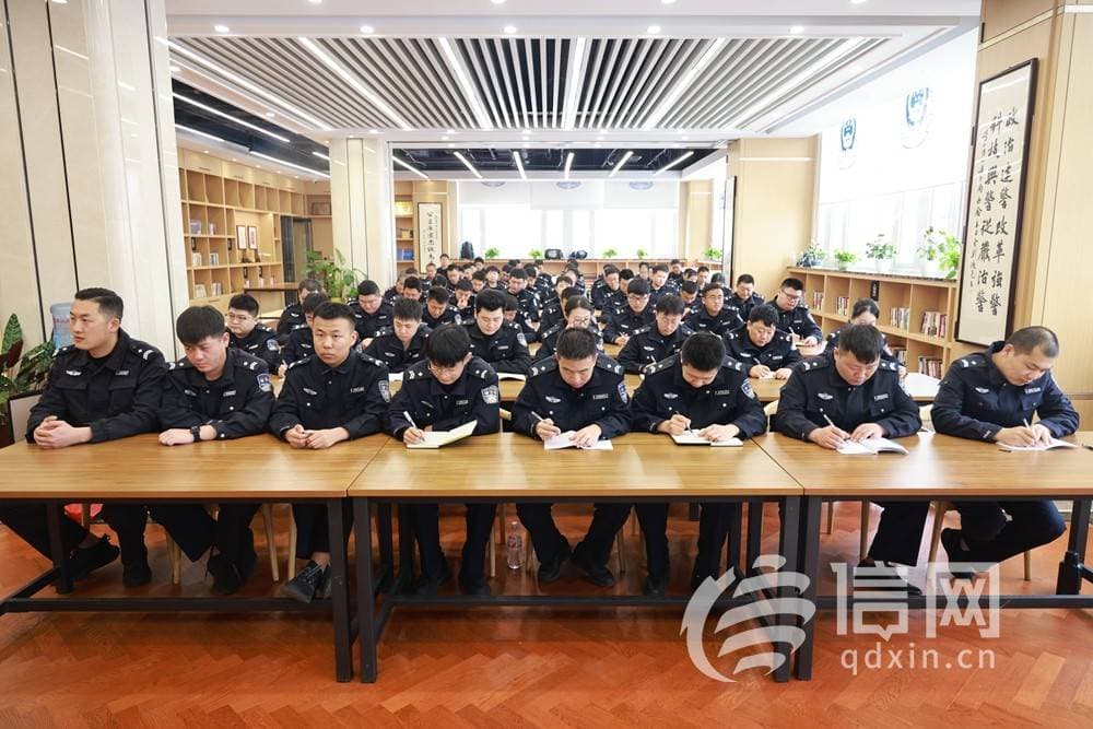 崂山公安春季大练兵 全维提升守护城市力量