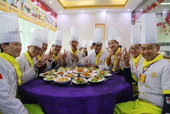厨师学徒多久能出师？全面解析厨师培训时间