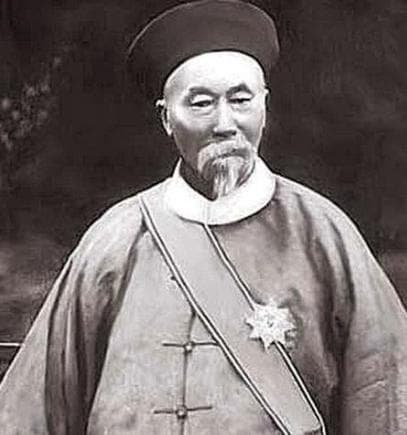 李鸿章：历史洪流中的复杂身影——英雄还是罪人？