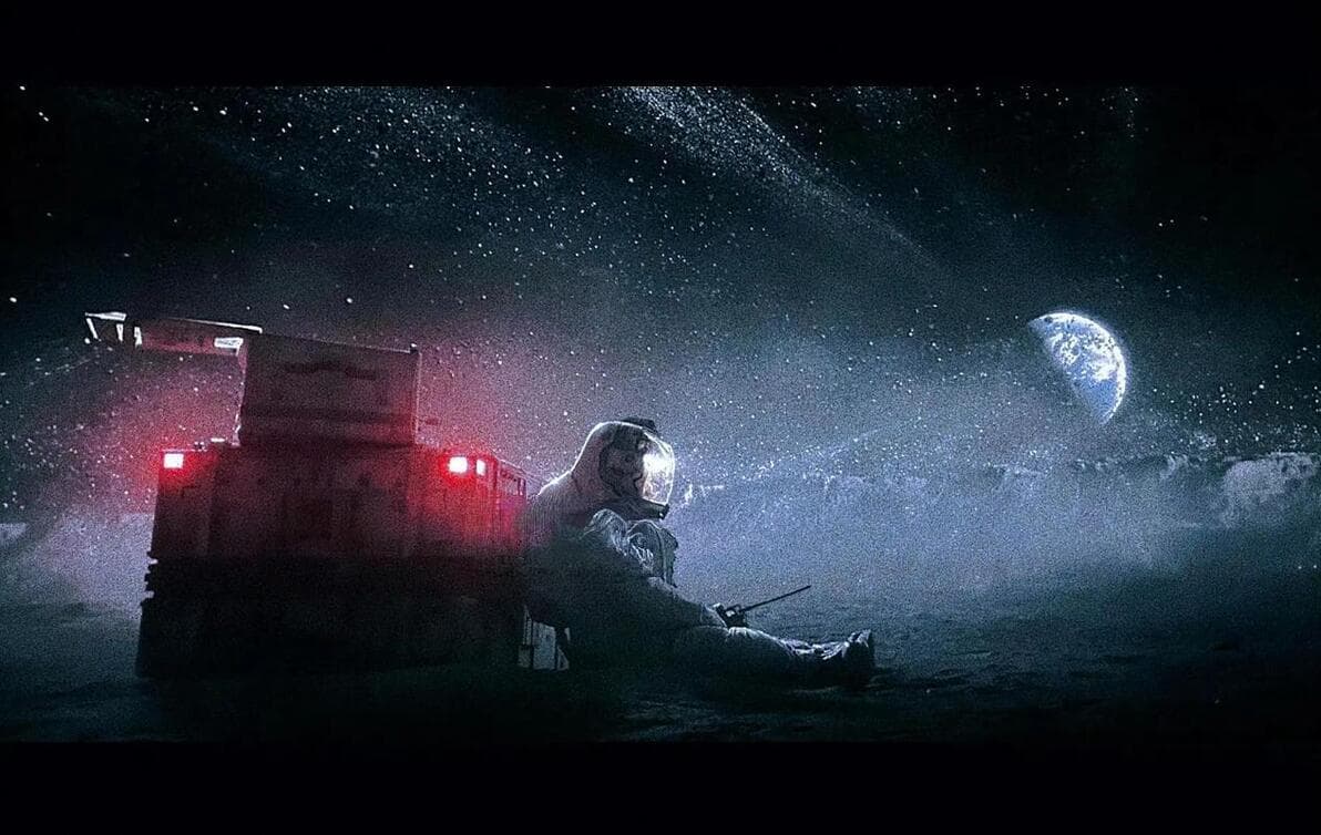 《流浪地球》：当行星发动机轰鸣时，中国科幻照亮了集体主义的浪漫