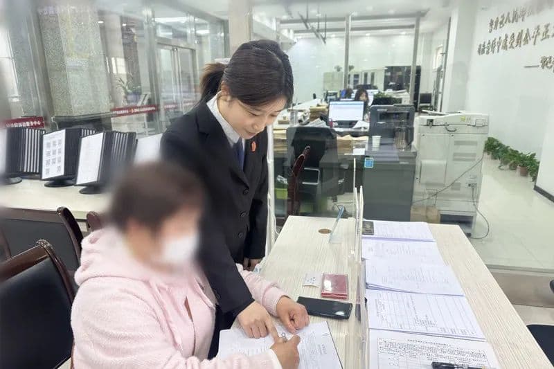 AI赋能+要素指引：民事诉状“一键生成”助力司法服务零门槛