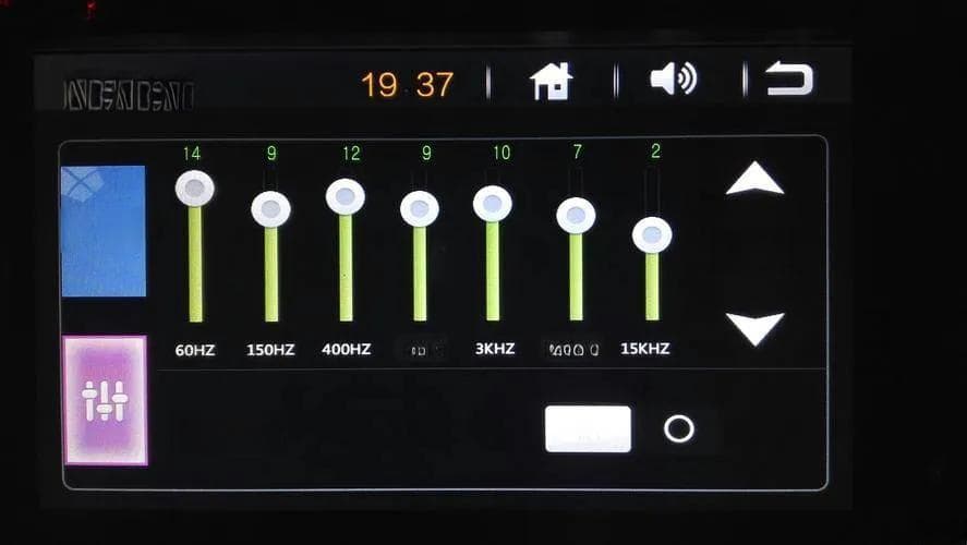 如何在Windows 10系统中优化扬声器以获得更佳音质？