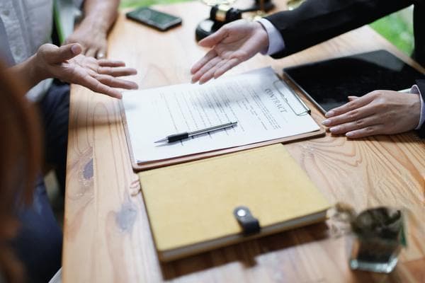 微信账户被冻结后提起诉讼解封的法律程序及时限问题