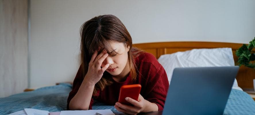 女人为什么喜欢谈姐弟恋？（心态学解析与社会背景分析）