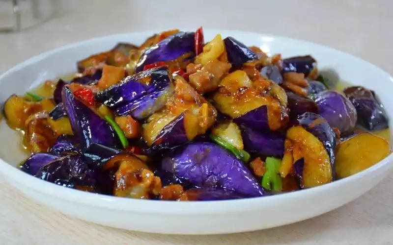 红烧茄子怎么做好吃又香，一文带您看透！