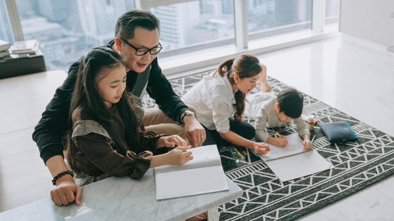 收入越高，生育率越低？最新研究揭示U形曲线关系