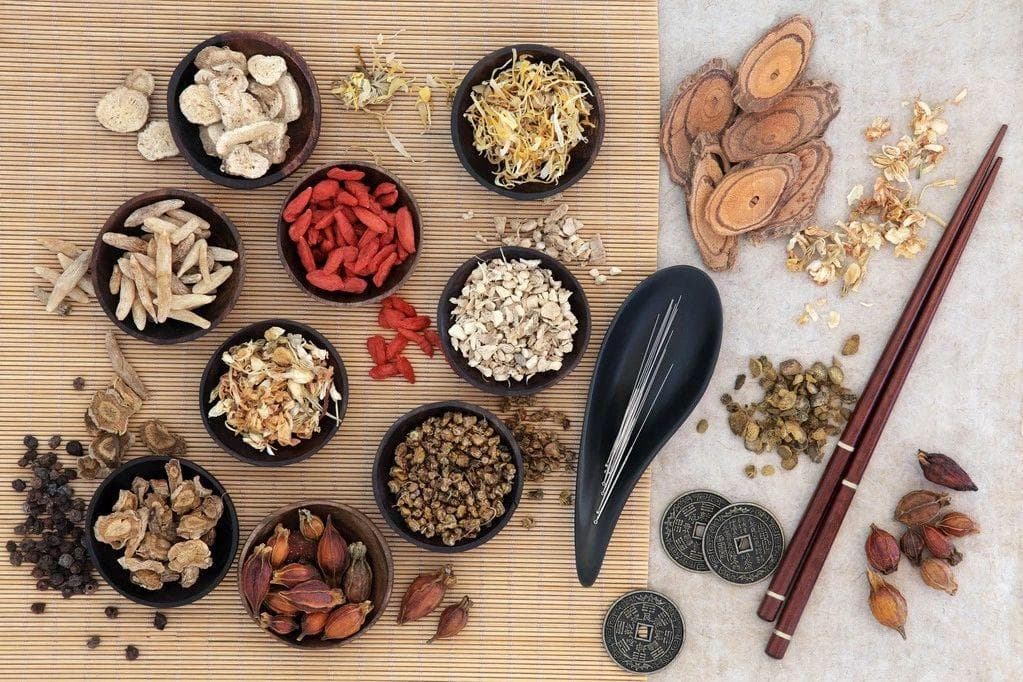 中药真的会“伤肝”吗？每个服中药的人都该注意这4点