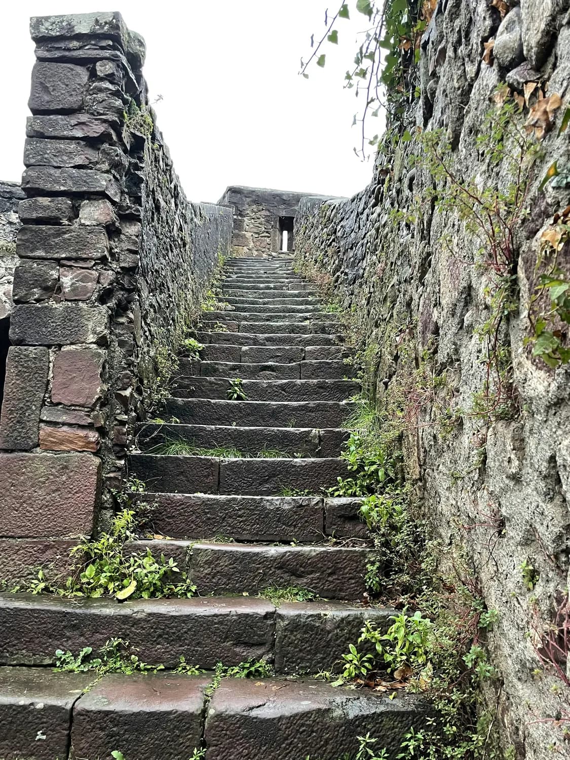 八步坎古道：成都彭州的千年徒步古道