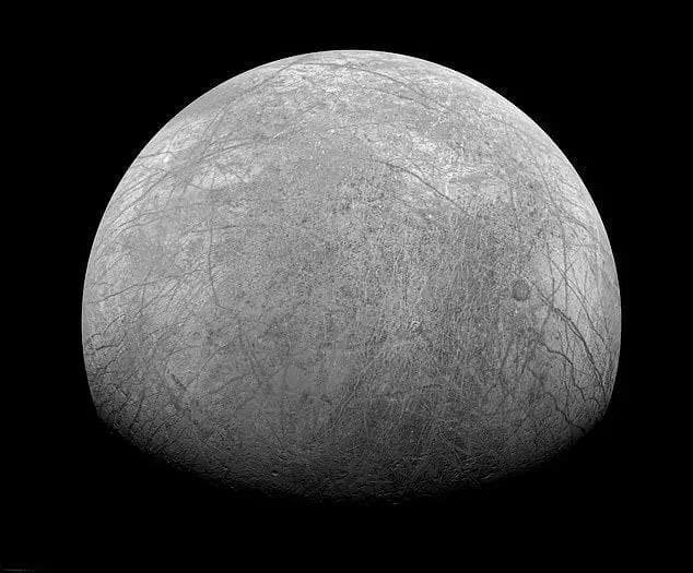 耗资52亿美元！NASA发射“木卫二快船”探测器，开启寻找外星生命之旅