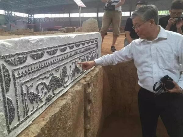 汉代绘画艺术：画像石、画像砖与墓室壁画
