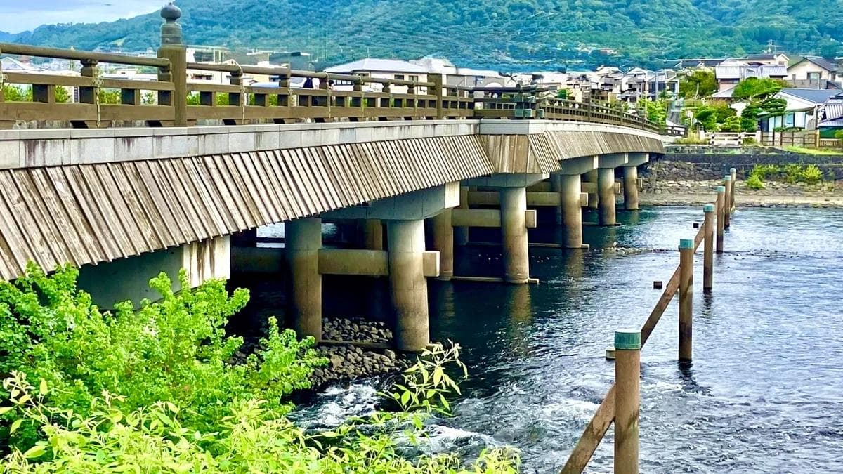 宇治桥：京都千年古桥的1300年悠久历史