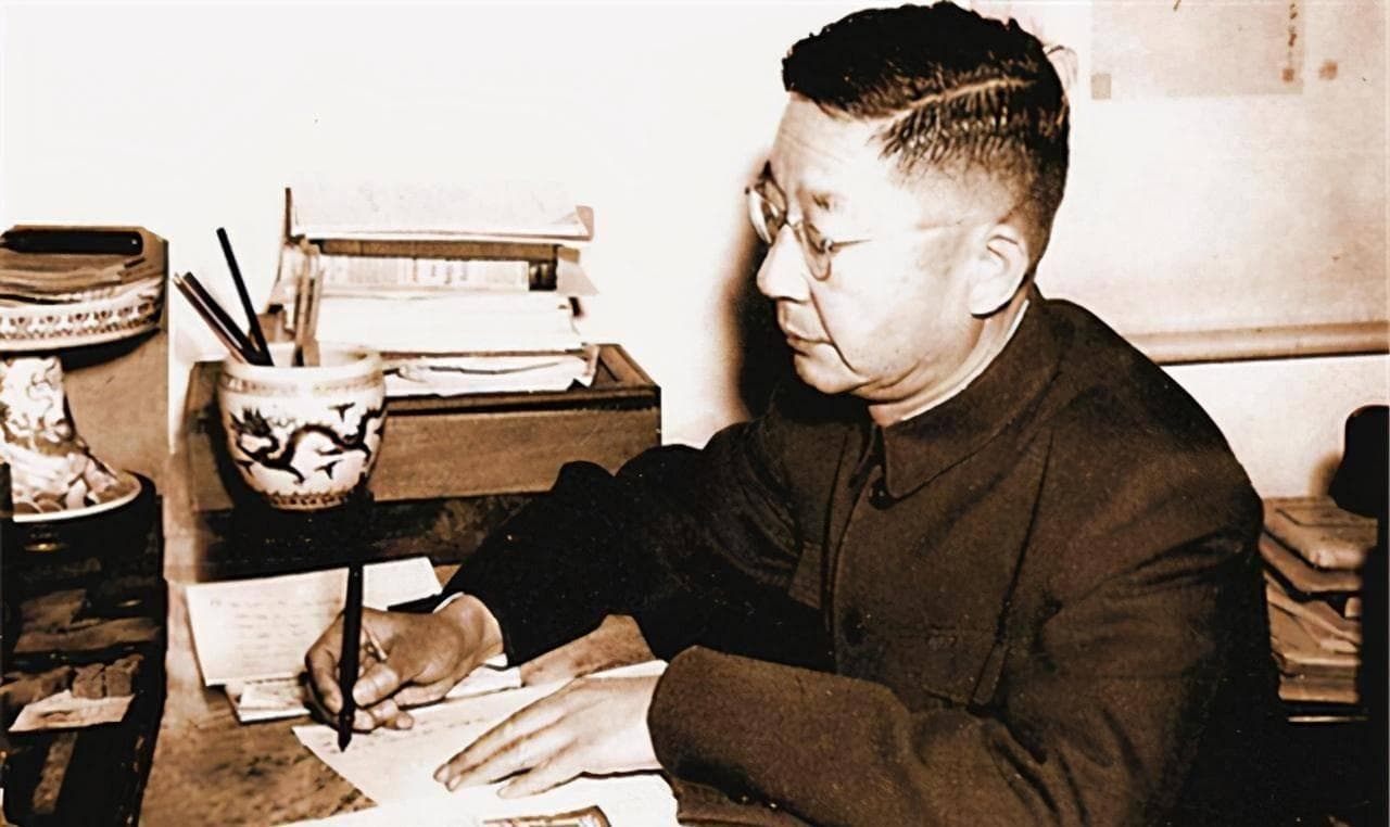 《骆驼祥子》：虎妞的不幸，是她自己造成的吗？