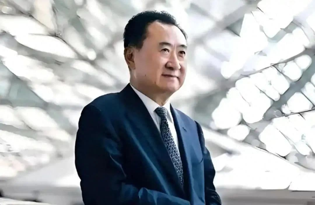 万达电影跌停：王健林旗下基金拟减持 或套现7亿