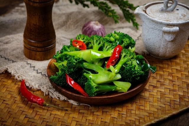 西兰花的美味秘诀：保留营养，脆嫩入味