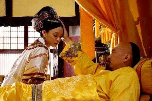 《甄嬛传》皇上去世那场戏：孙俪“延迟反应”引发热议