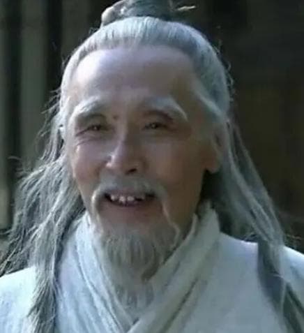 水镜先生举荐卧龙凤雏之谜，背后有什么原因？