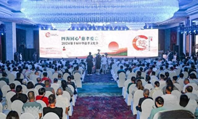 “免费午餐”发起人邓飞：怎么样支持孩子都不为过