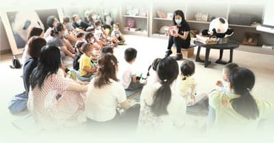 成都大熊猫繁育研究基地科普团队创新科普传播形式