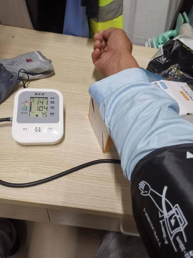 血压升高，问题出在晚饭上？医生建议：晚饭4不吃3多吃，及时了解