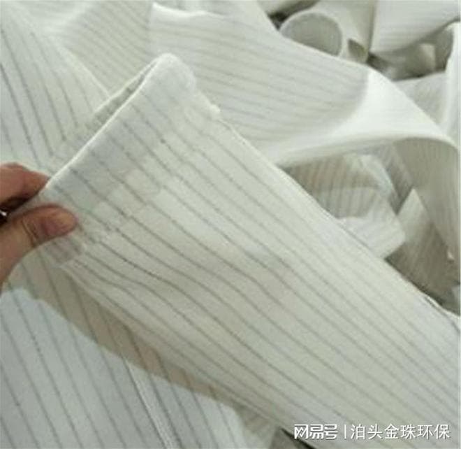 布袋除尘器除尘滤袋的选用至关重要，它直接影响除尘器的除尘效果