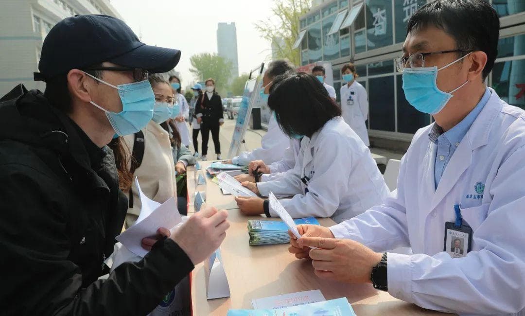 医生告诫：这7种病没有症状反而更危险！很多人忽视了