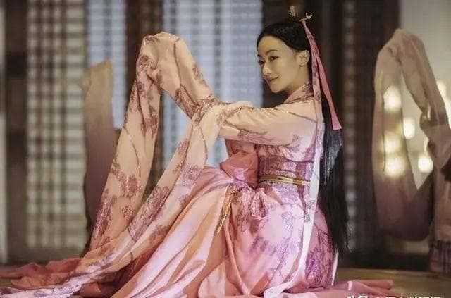 秦始皇的身世之谜，嬴政的生父到底是谁？从史料分析论证得以实锤