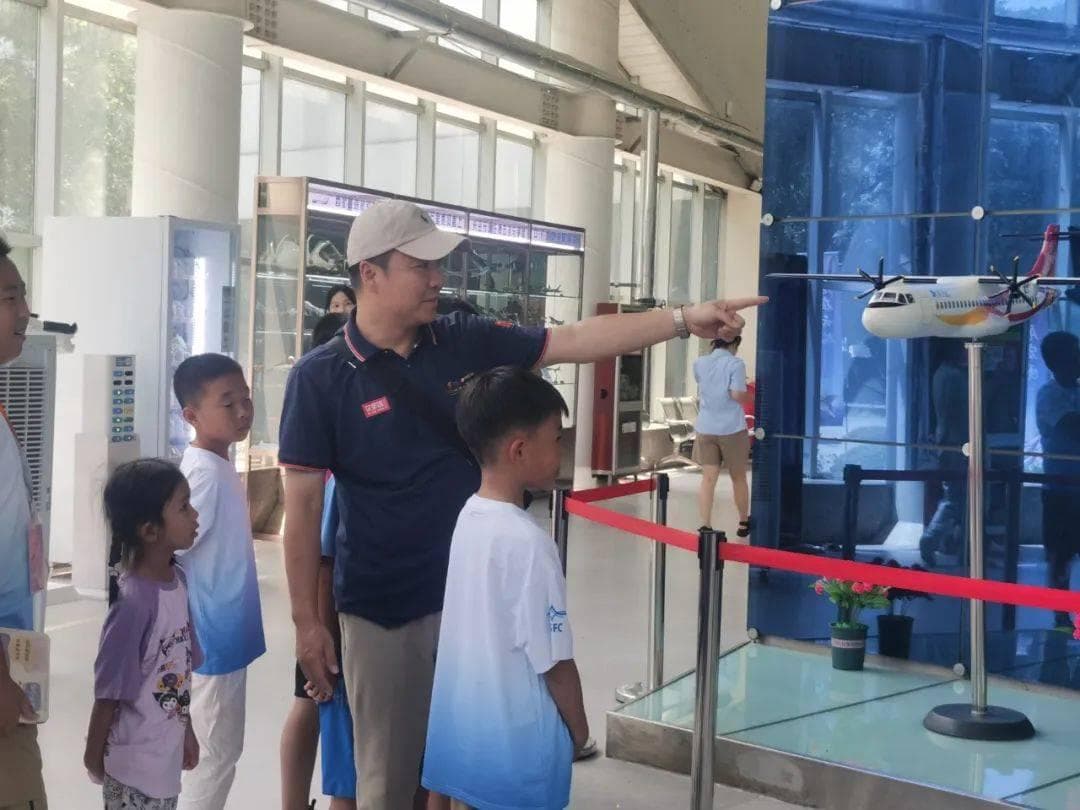 西安导游刘磊：用热爱和专业打造研学之旅