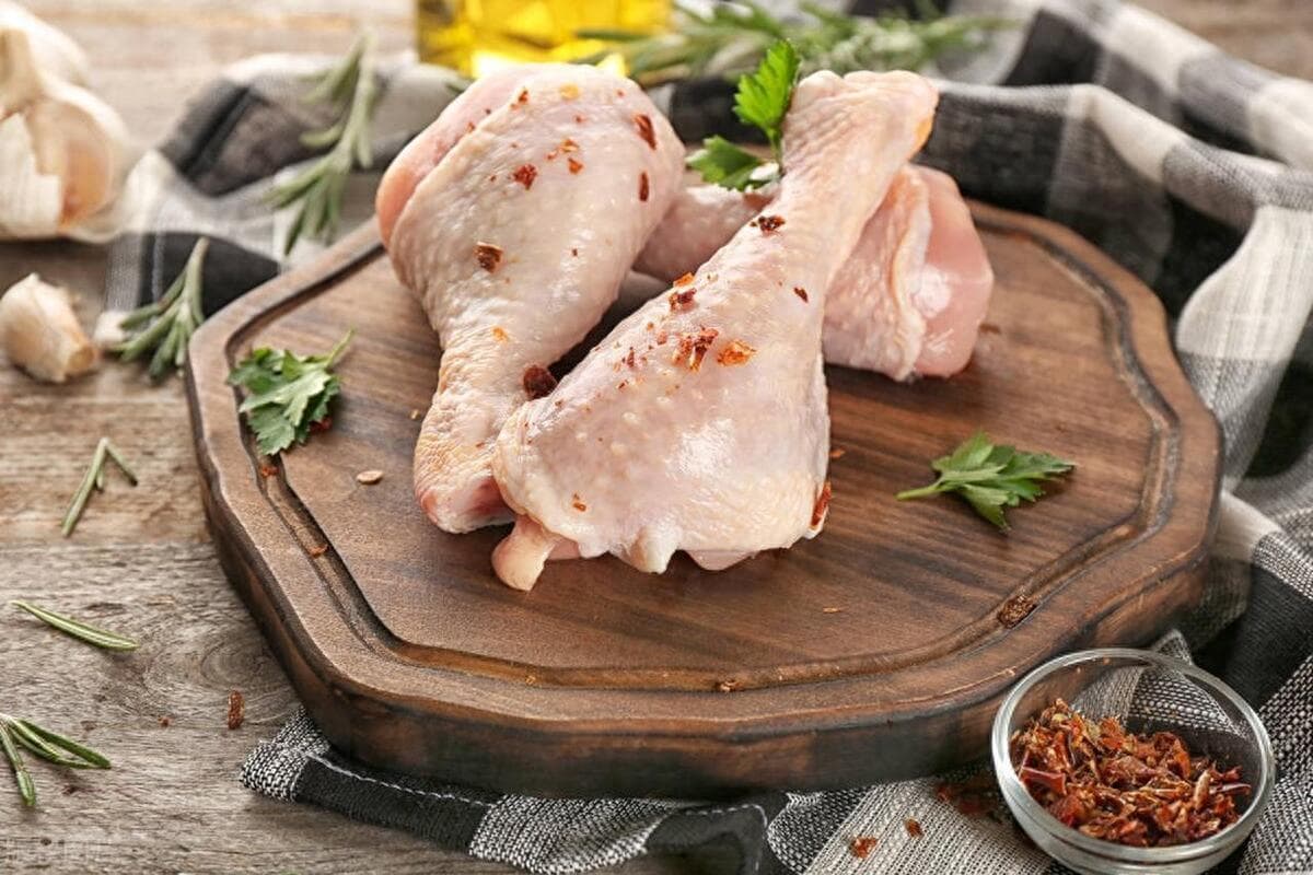 爱吃鸡大腿的有福了，大厨分享5种做法，怎么做都好吃，收藏起来