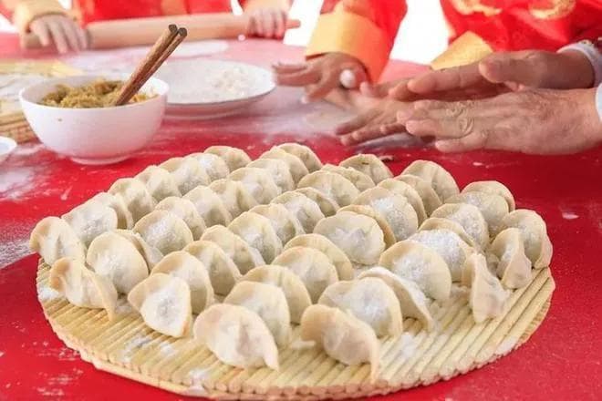 春节为什么要吃饺子？春节吃饺子的寓意与象征