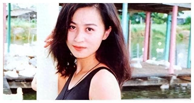 从"乡野村姑"到香港娱乐圈传奇：刘嘉玲的华丽蜕变