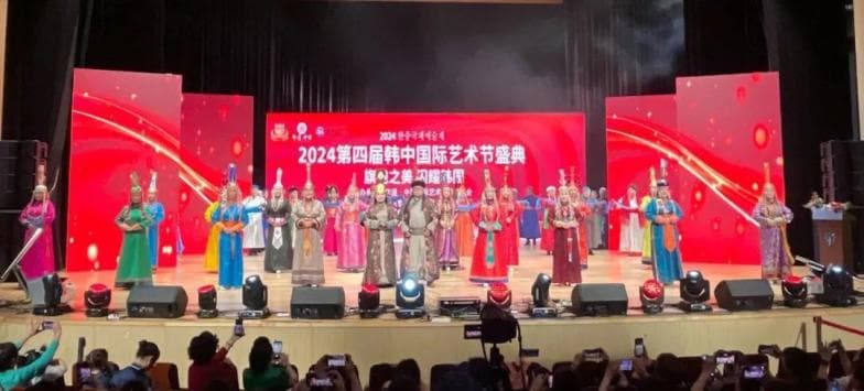 内蒙古阿拉善传统服饰获国际大奖，四大部族服饰惊艳世界