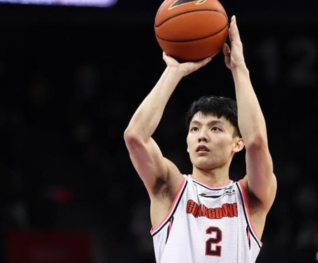 CBA24日综述：广东大胜广州升至第3；北京首钢客胜福建，周琦31+9