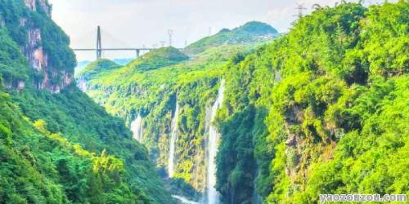 云南马岭河峡谷景区：门票预约、美食美景与民族文化全攻略