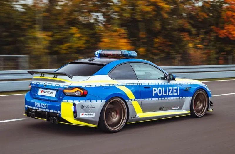 AC Schnitzer打造宝马M2警车改装版：553匹马力的“安全改装”典范