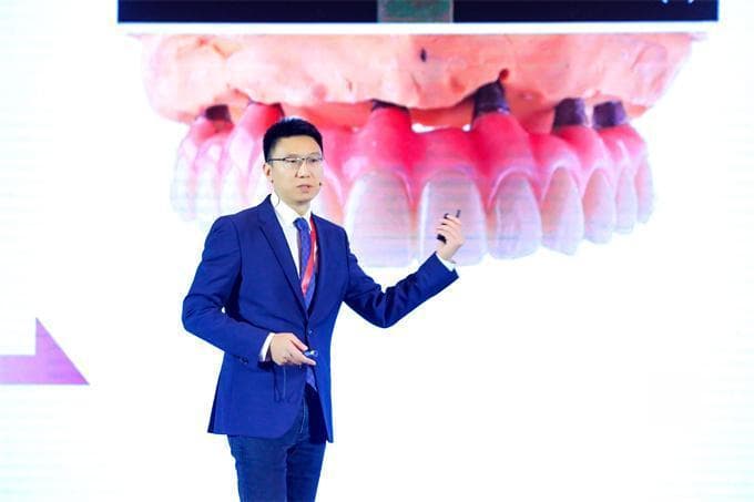 北京种植牙价格揭秘：为何如此高昂？