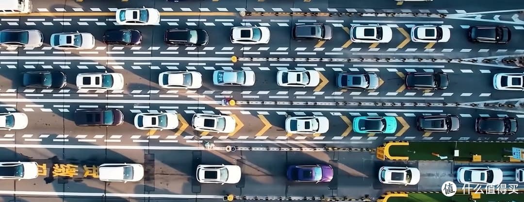 通勤族的经济账：纯电、混动、增程的使用成本大比拼