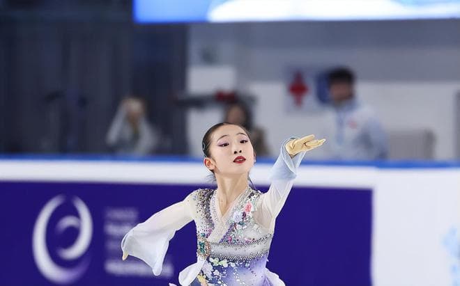 美如精灵！中国13岁花滑天才少女破200分夺冠：花滑版全红婵崛起