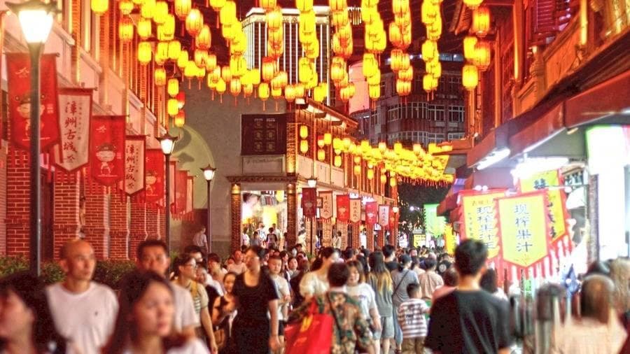 福建漳州：一城古韵 三地风情